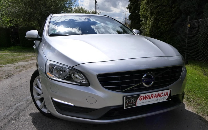 Volvo V60 cena 42999 przebieg: 210000, rok produkcji 2013 z Orzesze małe 562